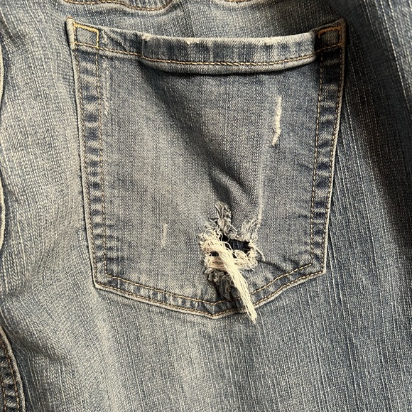 Torrid Size 26T Boyfriend Straight Vintage Stretch Jeans - Picture 11 of 11